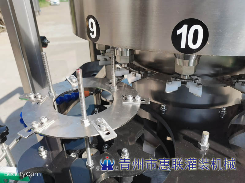 葡萄酒灌装机 葡萄酒灌装机