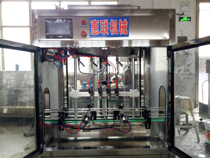 4头全自动液体肥灌装设备